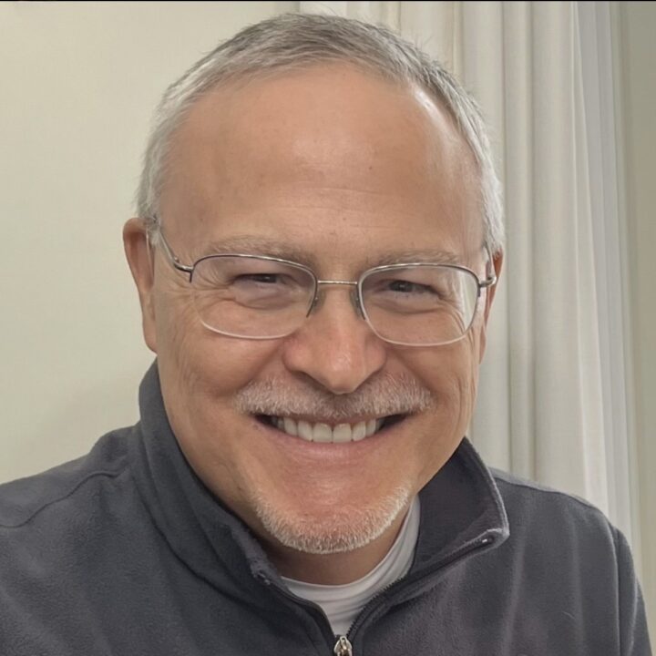 Steve Jones, President and Co-Founder of StrataCom